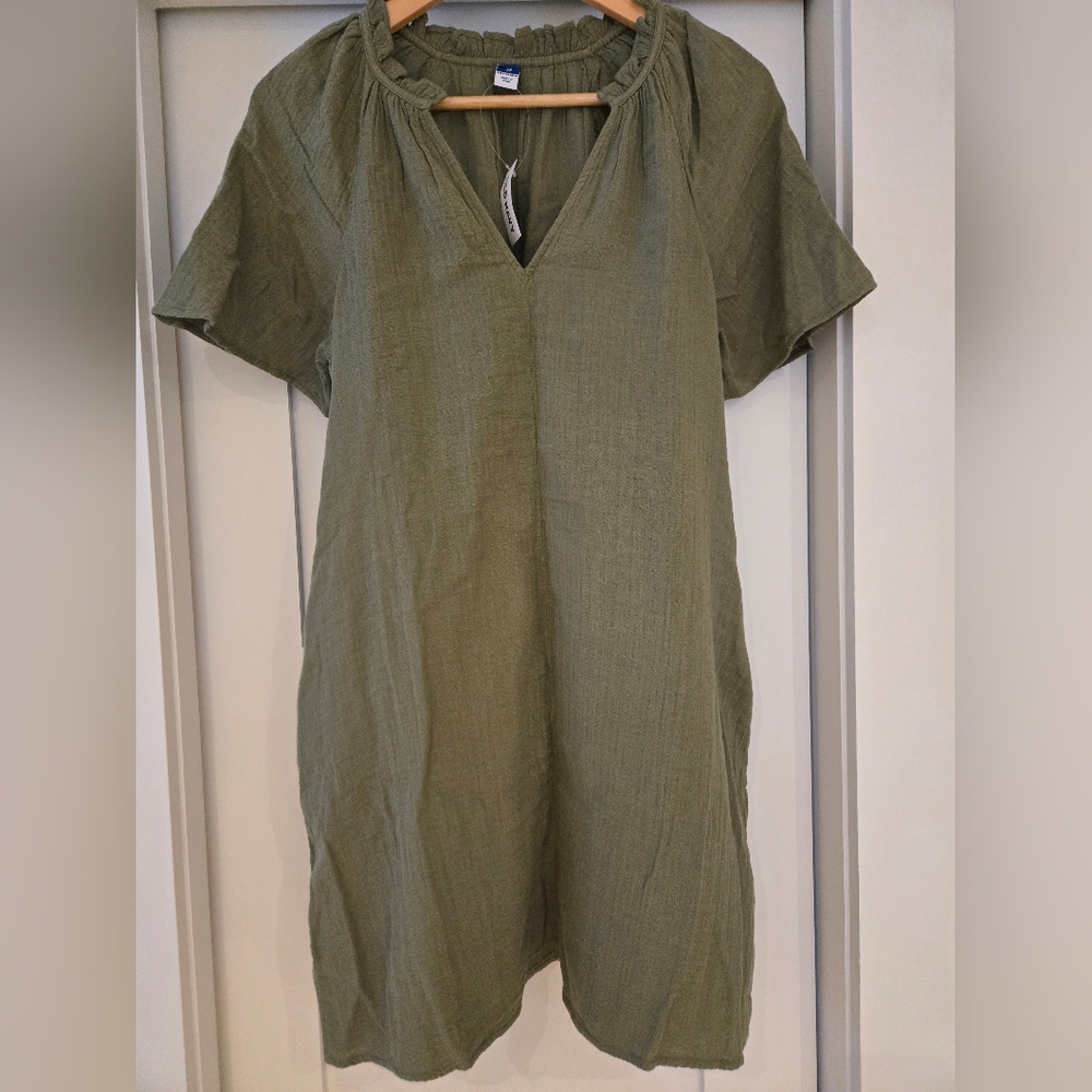 NWT - Old Navy Olive Green Crinkle Gauze Midi Dress With Flutter Sleeves